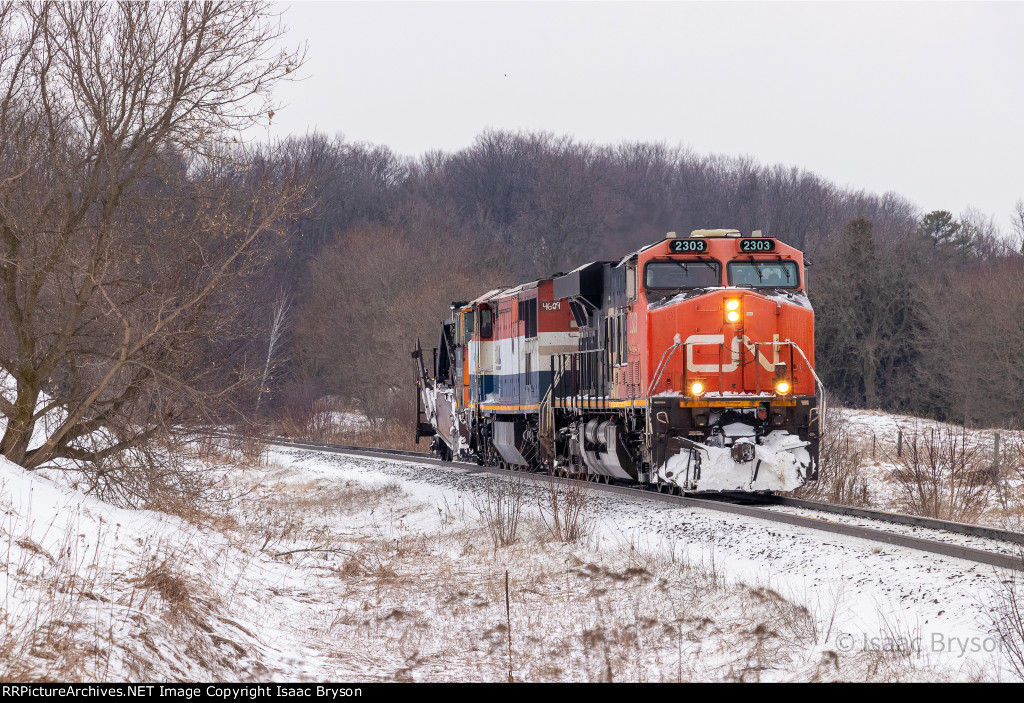 CN 2303